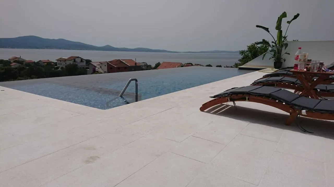 Holiday House Dominik Apartments Sveti Petar  Sveti Petar (Zadar)