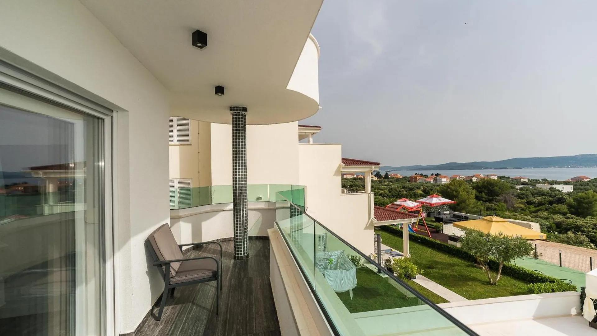 Holiday House Dominik Apartments Sveti Petar