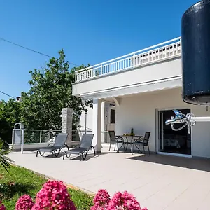  Apartment Omorfia Kroatien
