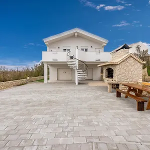 Opg Dragoslavic Apartment